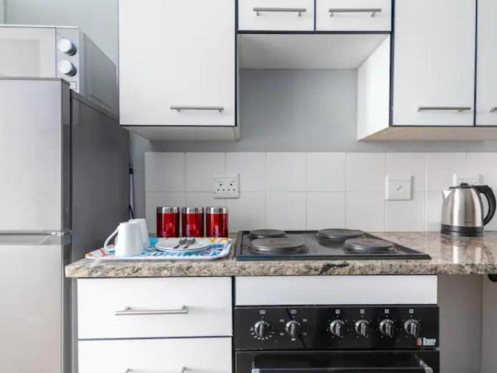 Leas Furnished Apartments - Capital Hill Претория Экстерьер фото