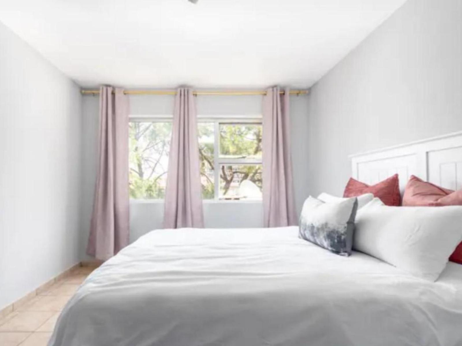 Leas Furnished Apartments - Capital Hill Претория Экстерьер фото