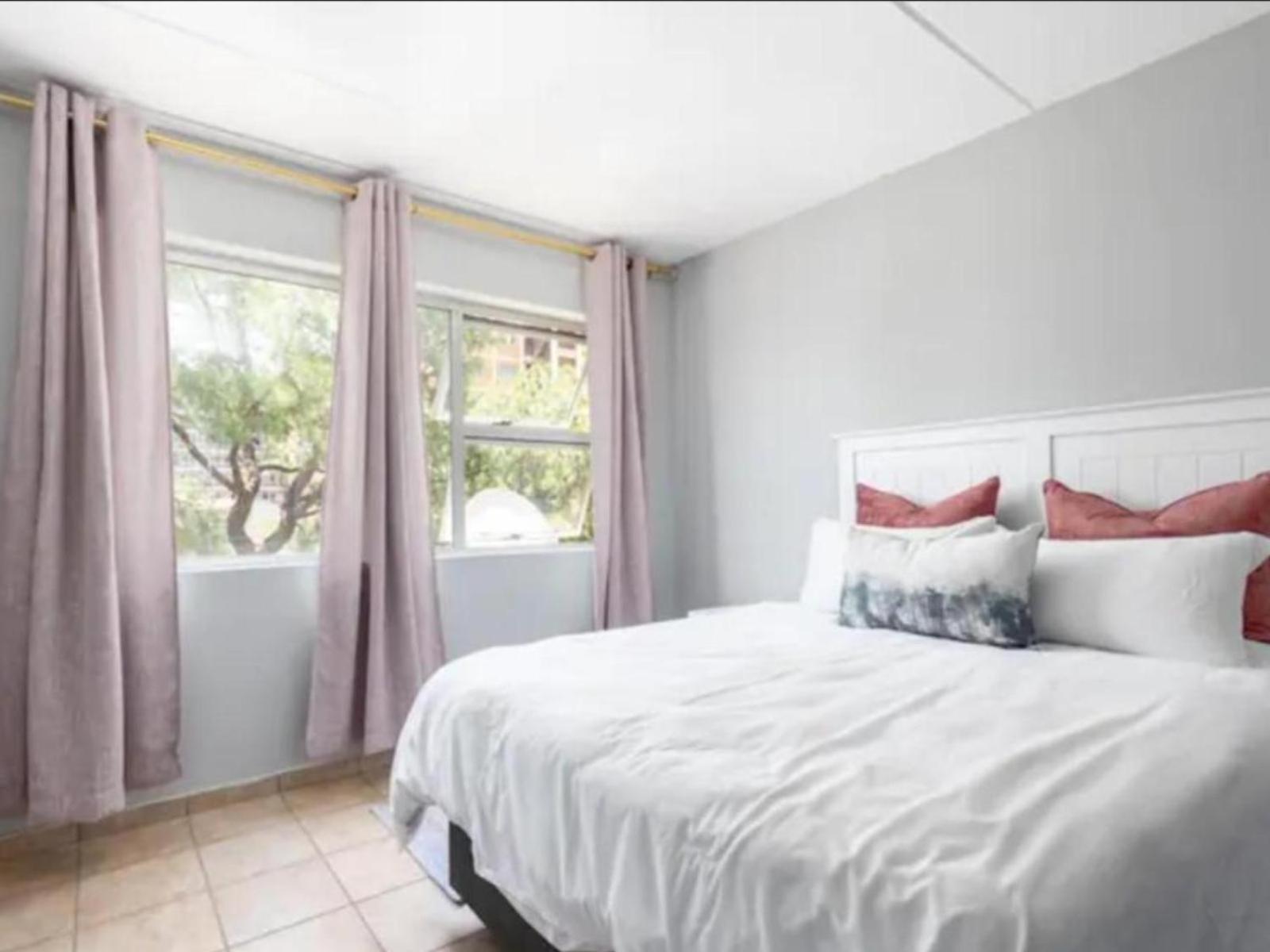 Leas Furnished Apartments - Capital Hill Претория Экстерьер фото