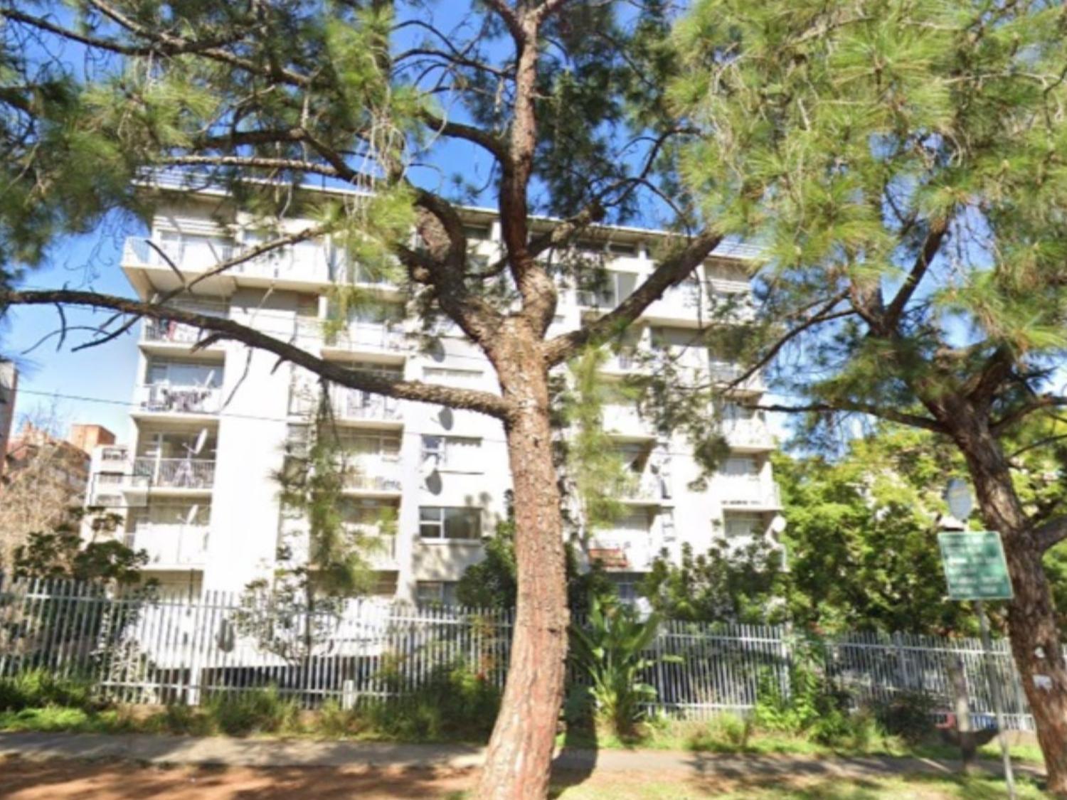 Leas Furnished Apartments - Capital Hill Претория Экстерьер фото